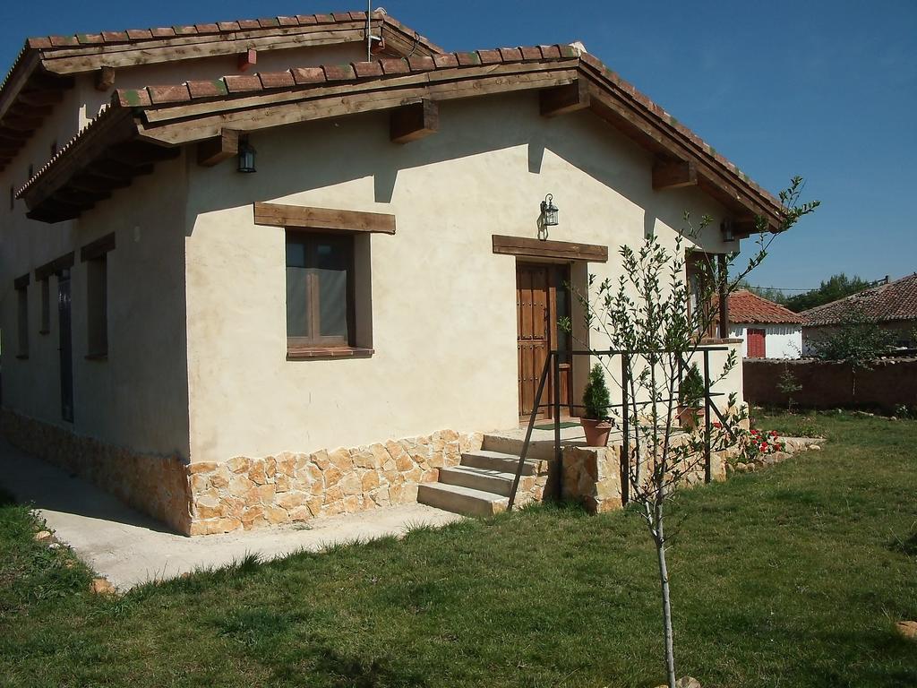 Гостьовий будинок La Casa Del Cartero Pablo Saldana de Ayllon Екстер'єр фото